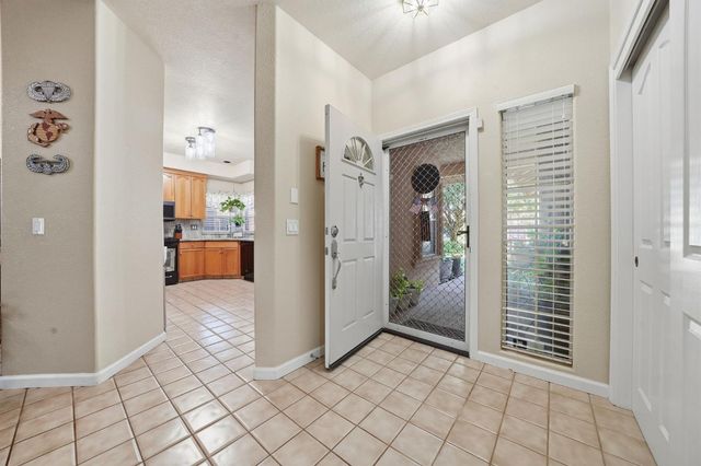 2622 Tejon St, Lodi, CA 95242