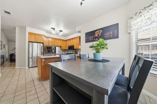 2622 Tejon St, Lodi, CA 95242