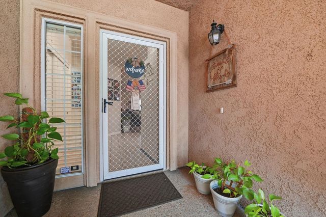 2622 Tejon St, Lodi, CA 95242