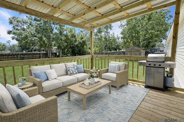 32230 Tuck Ln, Denham Springs, LA 70706