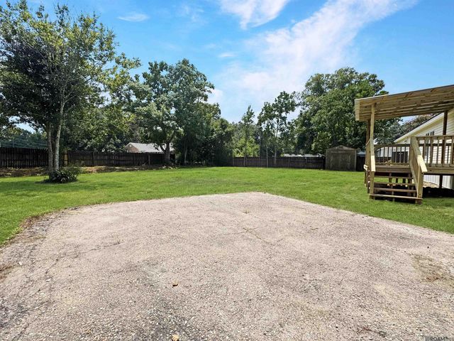 32230 Tuck Ln, Denham Springs, LA 70706