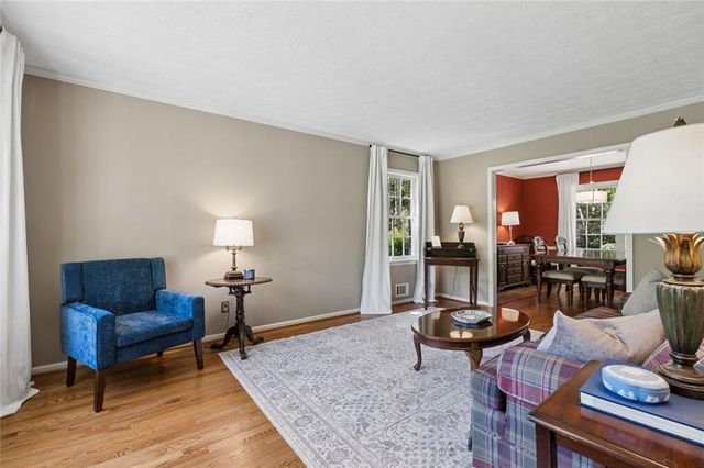 427 Angie Way SW, Lilburn, GA 30047