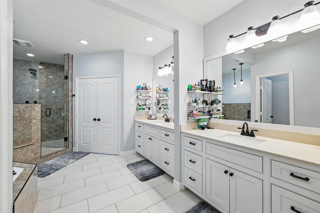 2644 Creekwood Drive, Cedar Hill, TX 75104