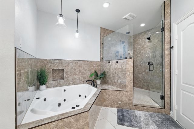 2644 Creekwood Drive, Cedar Hill, TX 75104