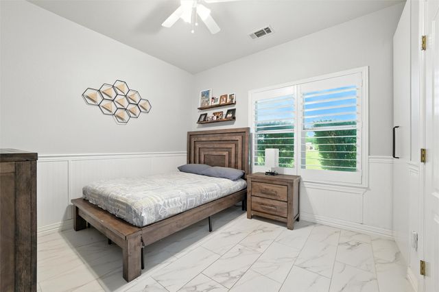 2644 Creekwood Drive, Cedar Hill, TX 75104