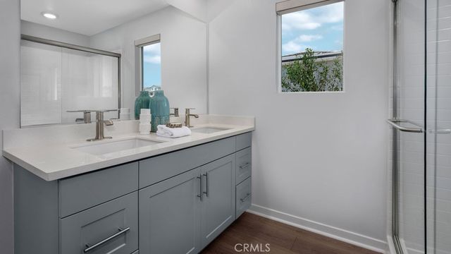 34439 Sakura Lane, French Valley, CA 92596
