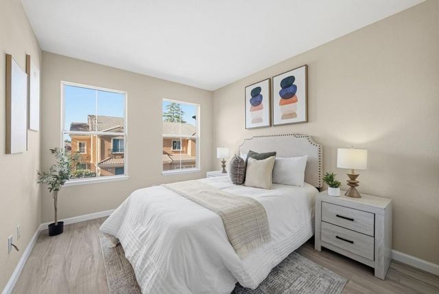 322 Sandhurst Drive, Milpitas, CA 95035