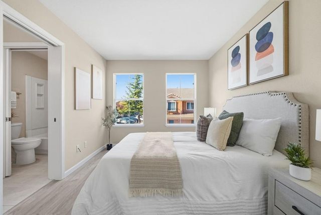 322 Sandhurst Drive, Milpitas, CA 95035