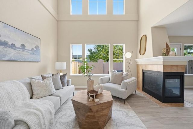 322 Sandhurst Drive, Milpitas, CA 95035