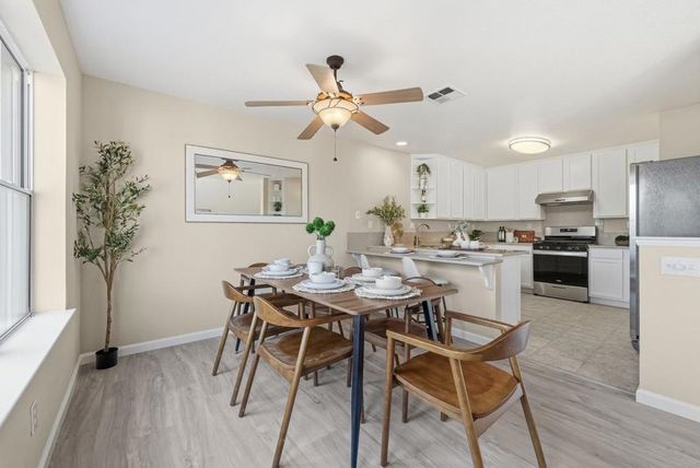 322 Sandhurst Drive, Milpitas, CA 95035