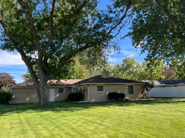 207 Illini Drive, Minooka, IL 60447