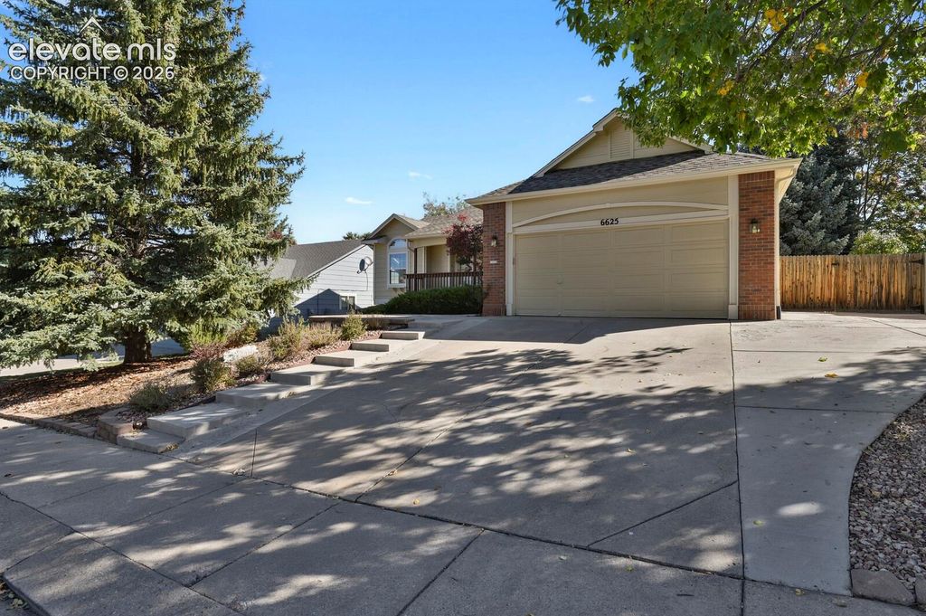 6625 Quarter Circle Road, Colorado Springs, CO 80922 — photo 2