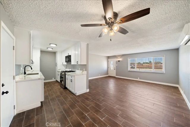 11850 Lee, Adelanto, CA 92301