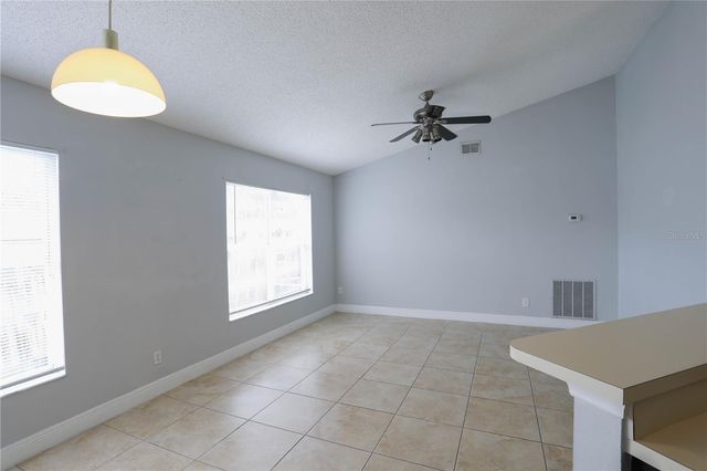 647 FALLING OAK COVE, Apopka, FL 32703