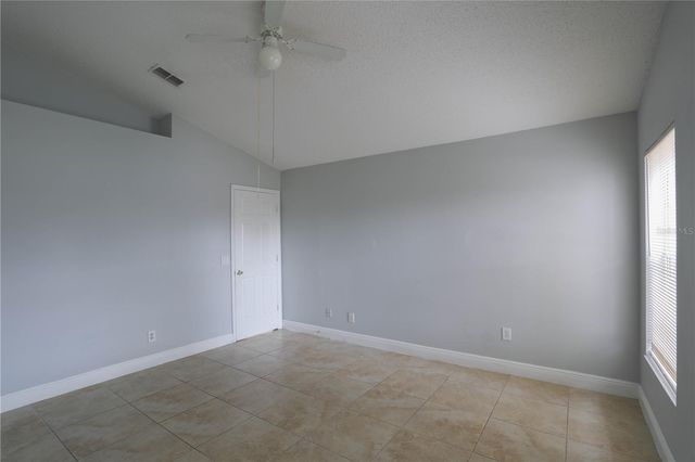 647 FALLING OAK COVE, Apopka, FL 32703