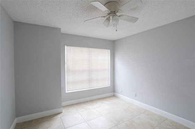 647 FALLING OAK COVE, Apopka, FL 32703