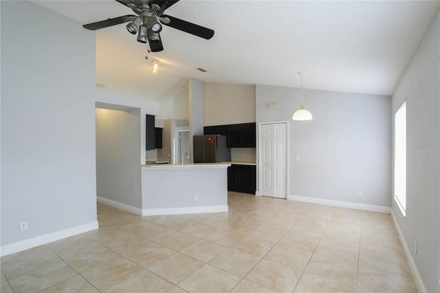 647 FALLING OAK COVE, Apopka, FL 32703