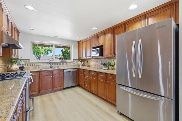 453 Taylor Drive, Milpitas, CA 95035