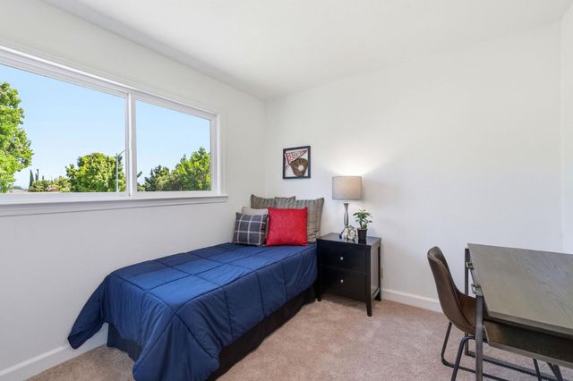453 Taylor Drive, Milpitas, CA 95035