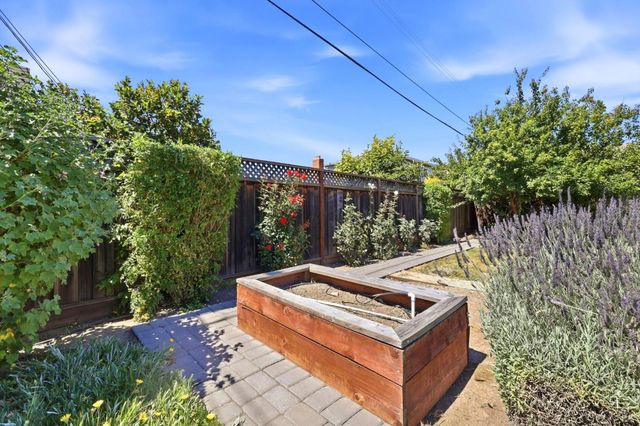 453 Taylor Drive, Milpitas, CA 95035