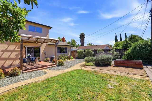 453 Taylor Drive, Milpitas, CA 95035
