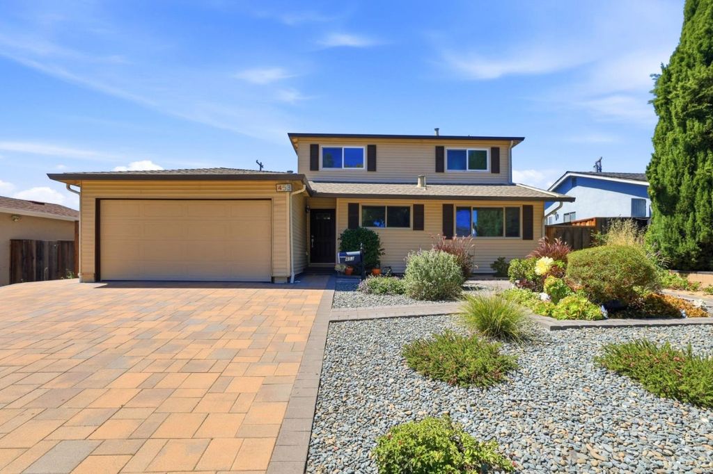 453 Taylor Drive, Milpitas, CA 95035