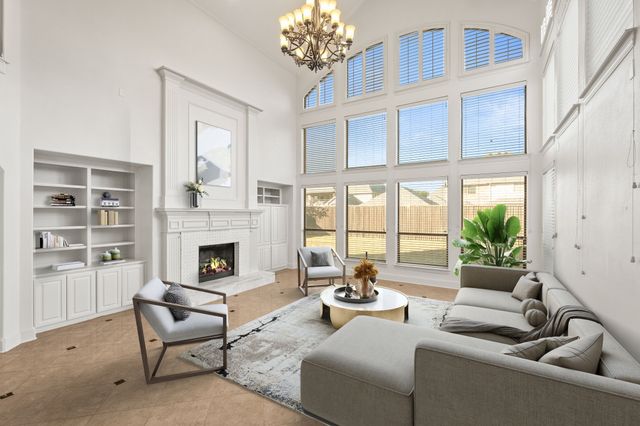 1333 Thornwood Drive, Murphy, TX 75094