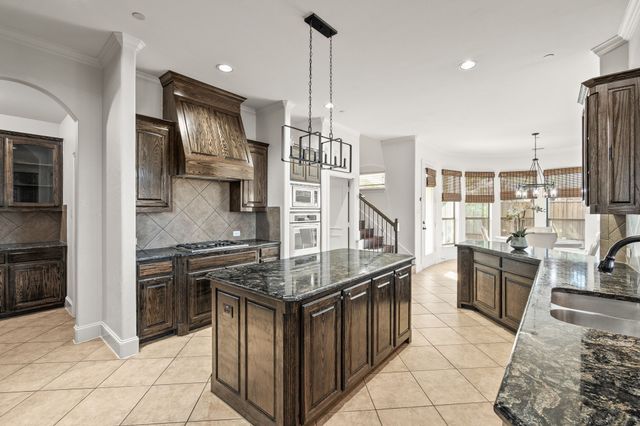 1333 Thornwood Drive, Murphy, TX 75094