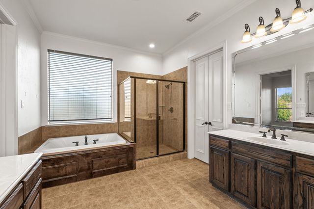 1333 Thornwood Drive, Murphy, TX 75094