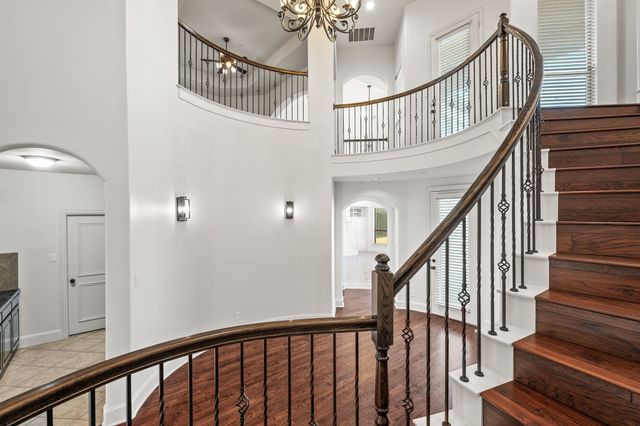 1333 Thornwood Drive, Murphy, TX 75094