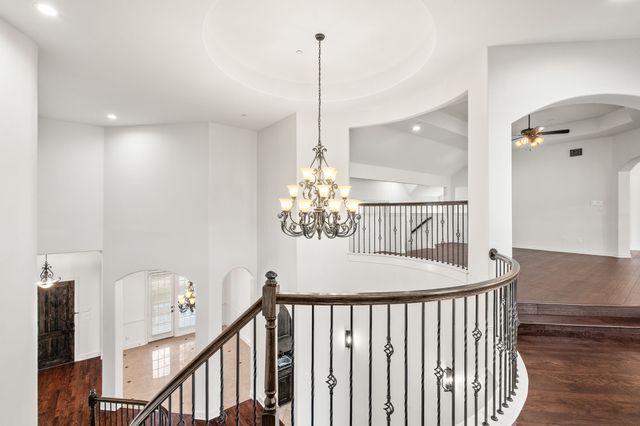 1333 Thornwood Drive, Murphy, TX 75094