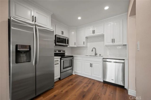 300 Cagney Lane 102, Newport Beach, CA 92663