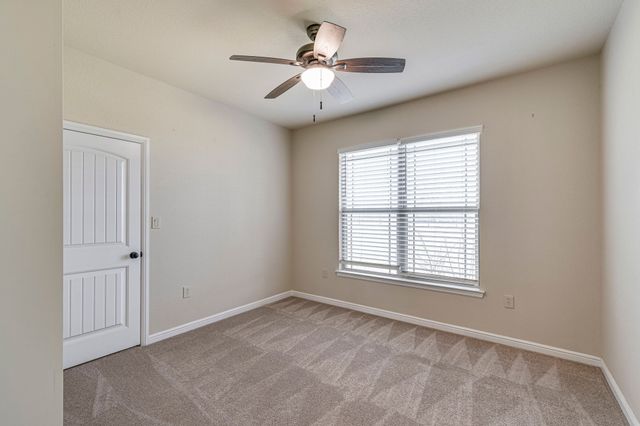 901 Hoyt Road, Waxahachie, TX 75167