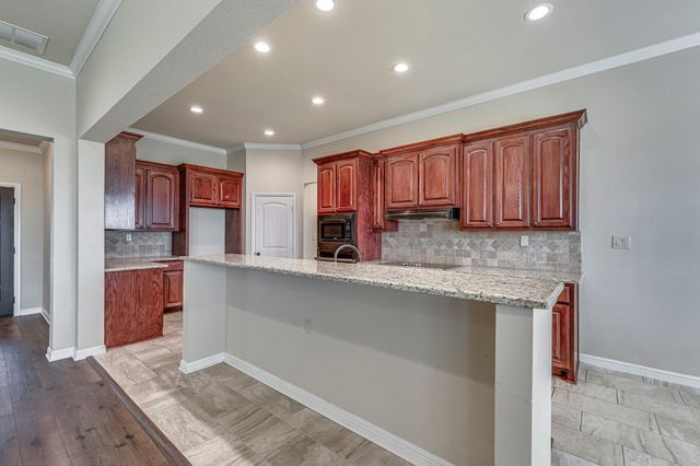 901 Hoyt Road, Waxahachie, TX 75167