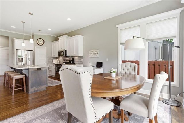 24309 W 91 Place, Lenexa, KS 66227
