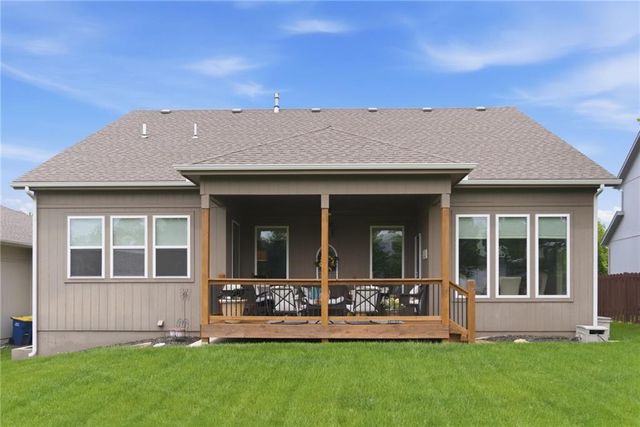 24309 W 91 Place, Lenexa, KS 66227