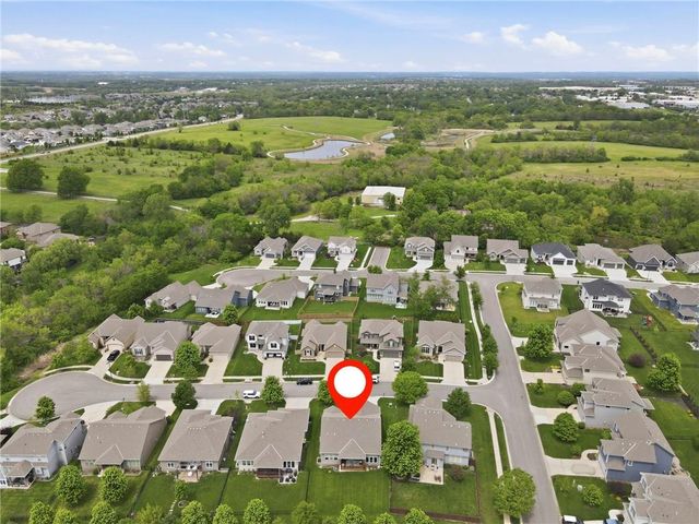 24309 W 91 Place, Lenexa, KS 66227