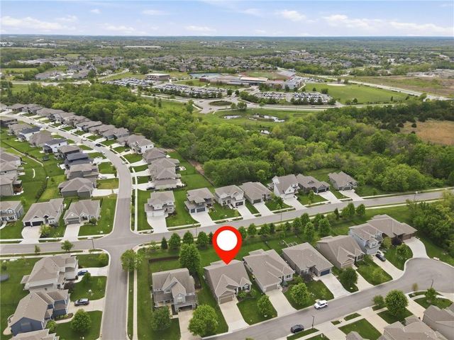 24309 W 91 Place, Lenexa, KS 66227