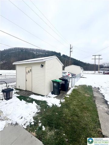 438 WHITE Street, Weissport Boro, PA 18235