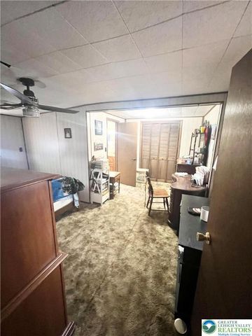 438 WHITE Street, Weissport Boro, PA 18235