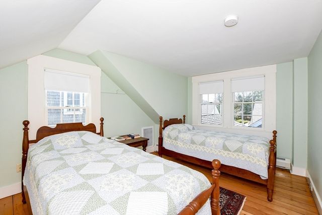 35 Main Street, Mattapoisett, MA 02739