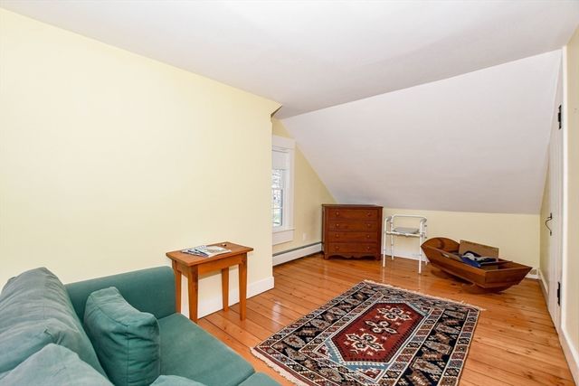 35 Main Street, Mattapoisett, MA 02739