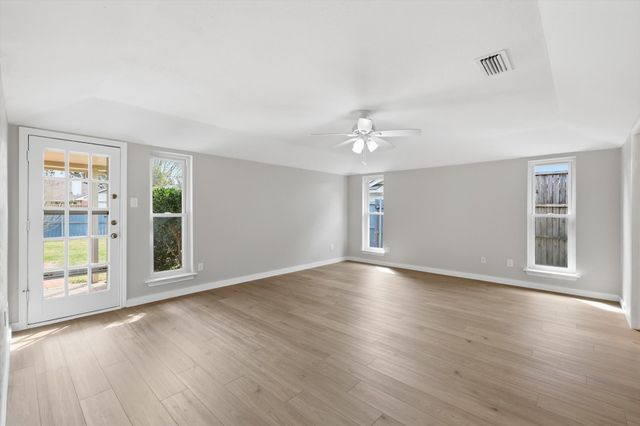 4008 Windy Crest Drive, Carrollton, TX 75007