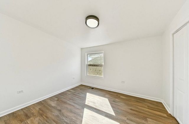 7801 S Eberhart Avenue, Chicago, IL 60619