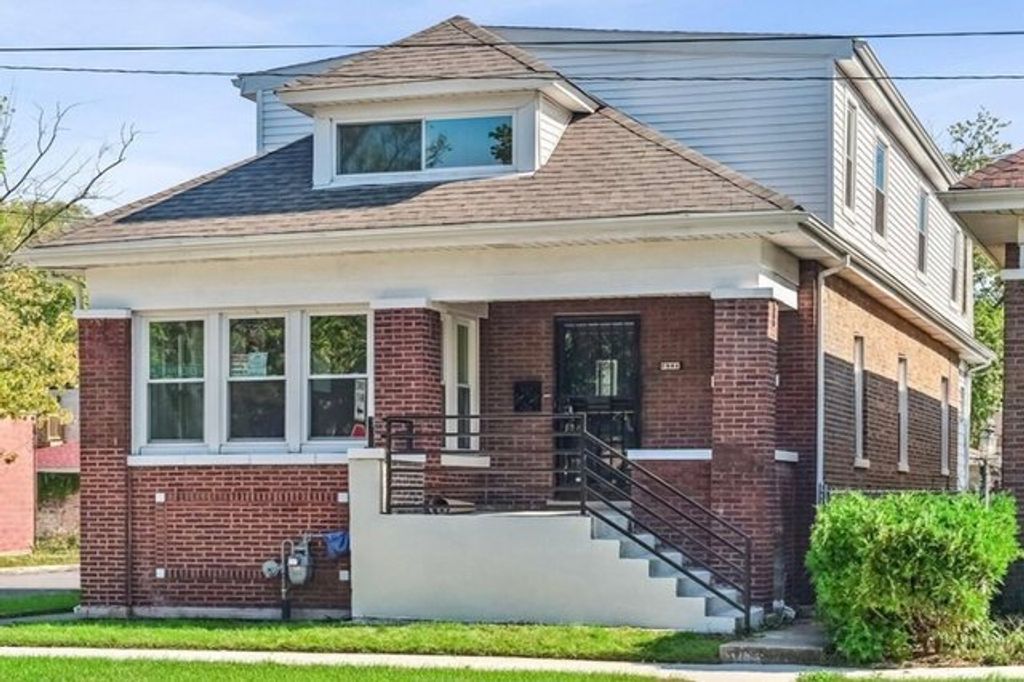 7801 S Eberhart Avenue, Chicago, IL 60619