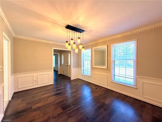 185 Heatherton Way, Winston-salem, NC 27104