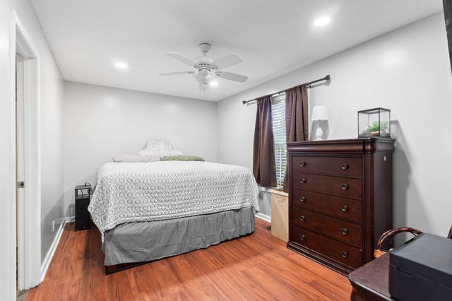 571 Kathryn Ct, Clarksville, TN 37042