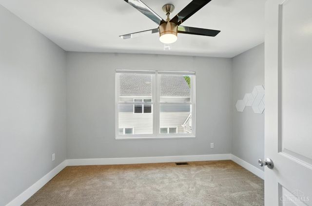 3568 Bevis Avenue, Cincinnati, OH 45207