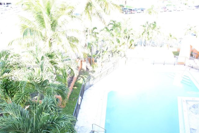 6780 W 2nd Court 401, Hialeah, FL 33012