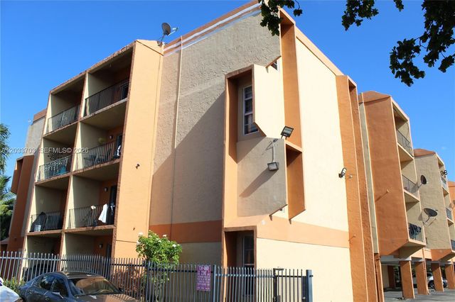 6780 W 2nd Court 401, Hialeah, FL 33012